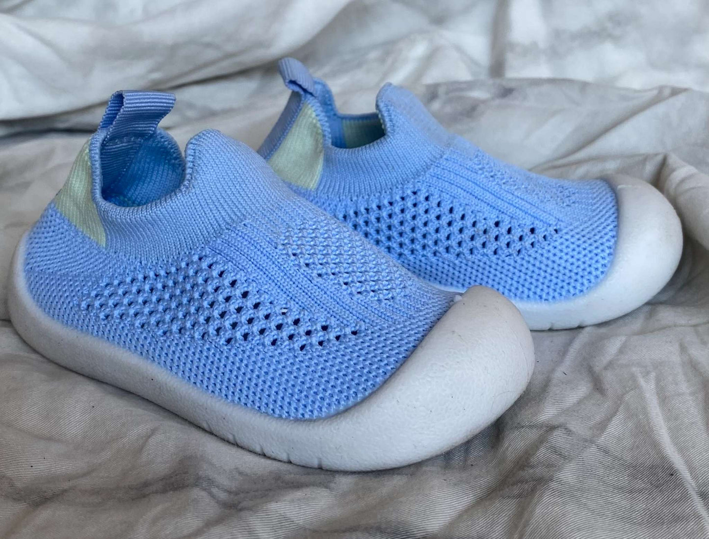 Blue mesh toddler sock shoes Sz 13.5, Shoes 1 (Baby: 0-12 mth)