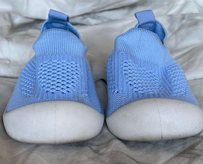 Blue mesh toddler sock shoes Sz 13.5, Shoes 1 (Baby: 0-12 mth)