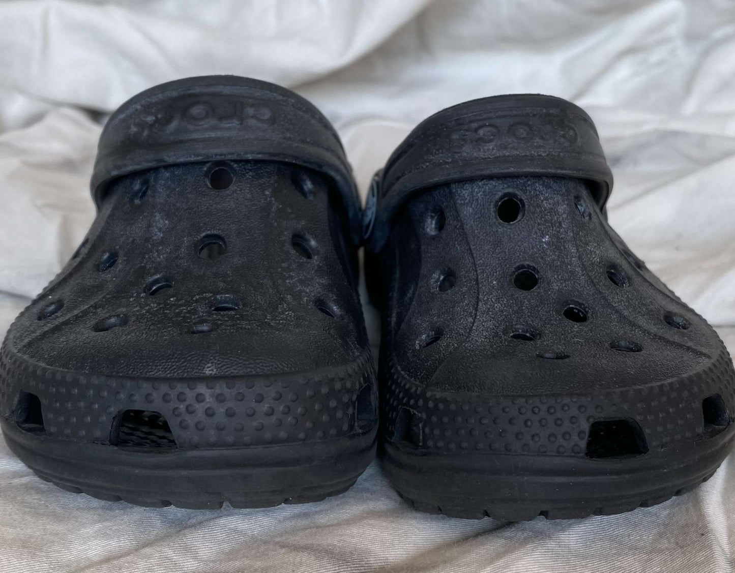 Black Toddler Crocs Clogs Sz 6/7, Shoes 6 (Walkers:12-24 mth)