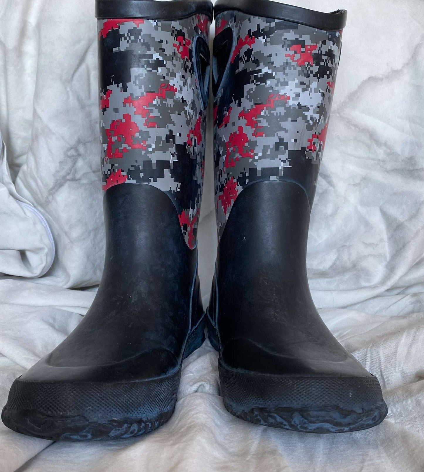 Elements Waterproof Digital Camo Boots Sz 2 Y, Shoes 2 (Kids:4-8yr)