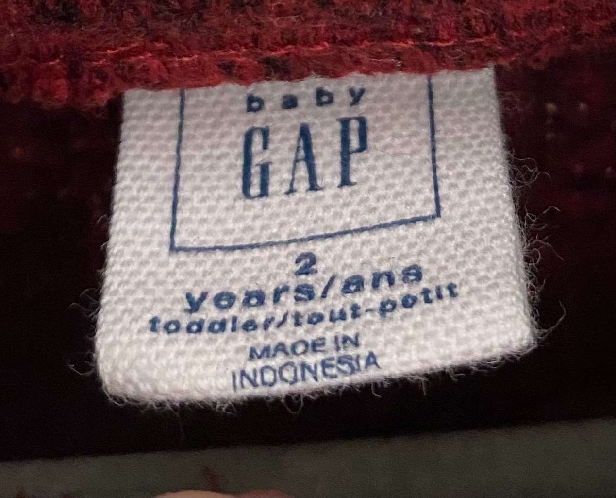 Red Gap 1/4 zip sweater, Kids 2T