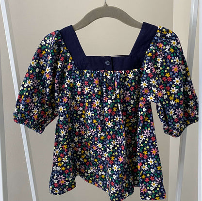 Gao square nexk floral L/S top Sz 3, Kids 3T