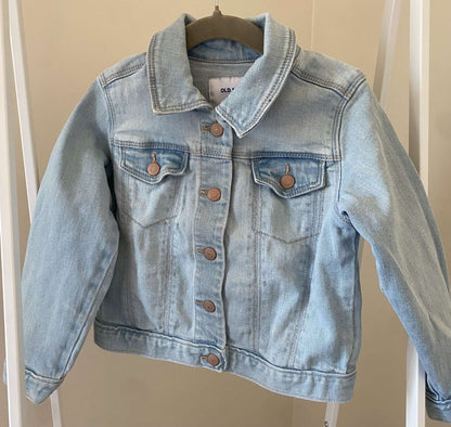 Old Navy light-wash denim jacket Sz 4T, Kids 4/4T