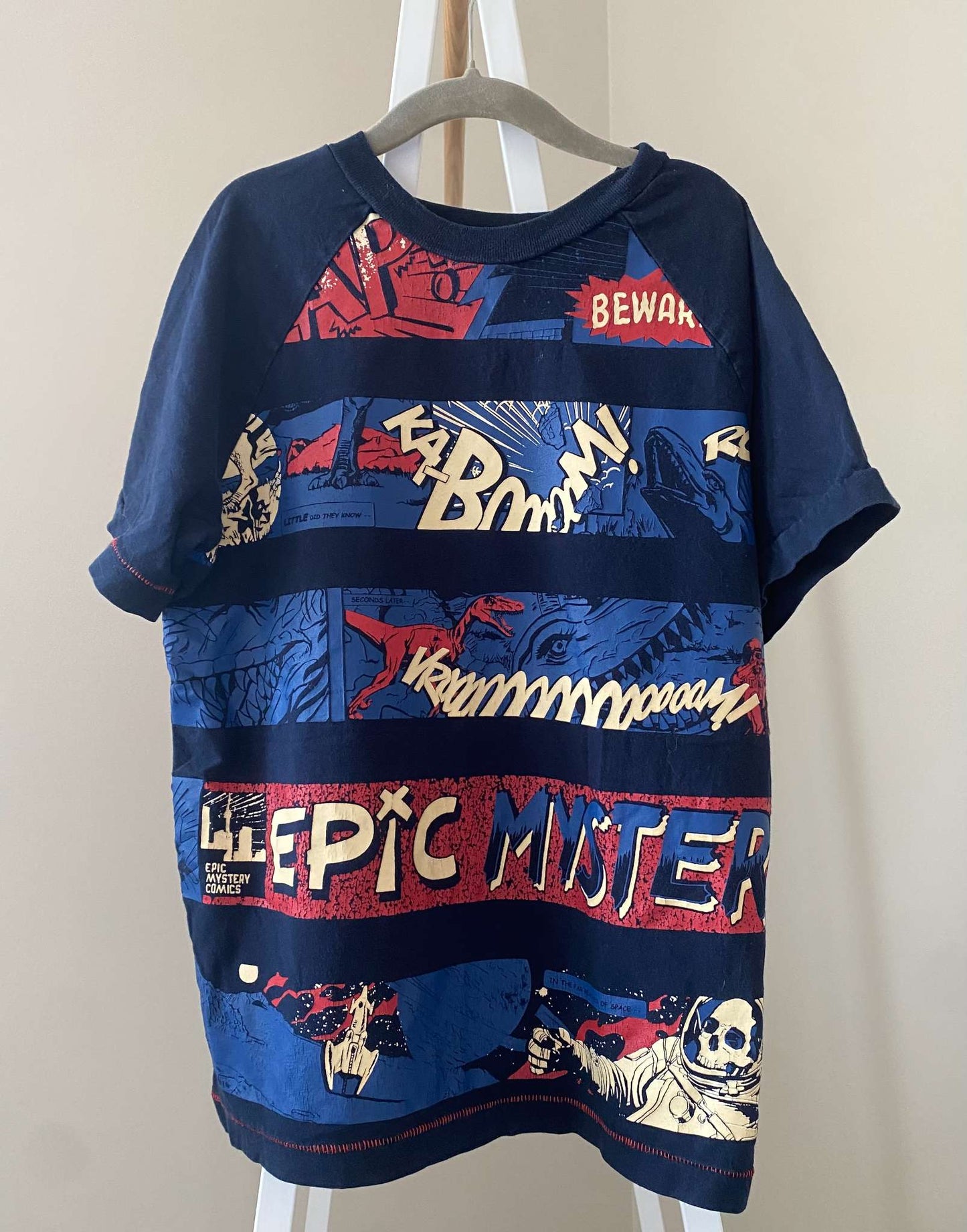 Joe Fresh Comic Strip tee Sz 7/8, Kids 7