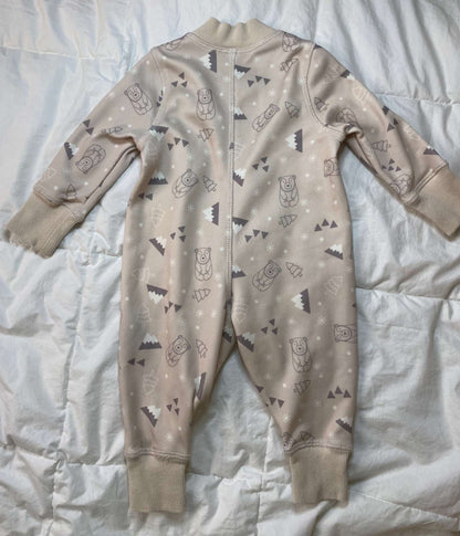 Kombi B3 Velvet Fleece Onepiece 3-9M (MSRP $50), Kids 6 Month (3-6M)