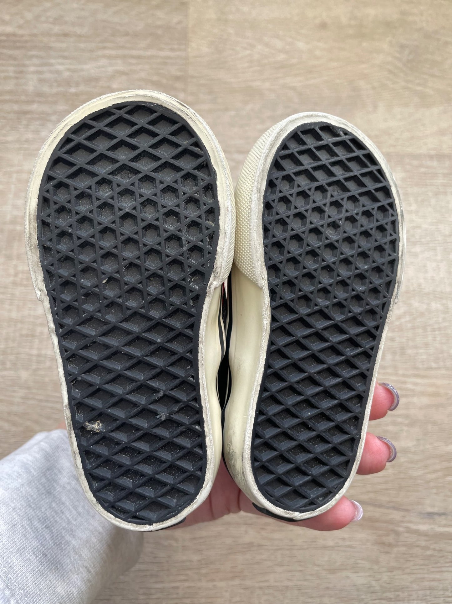 Vans 4C, Shoes 4 (Baby: 0-12 mth)