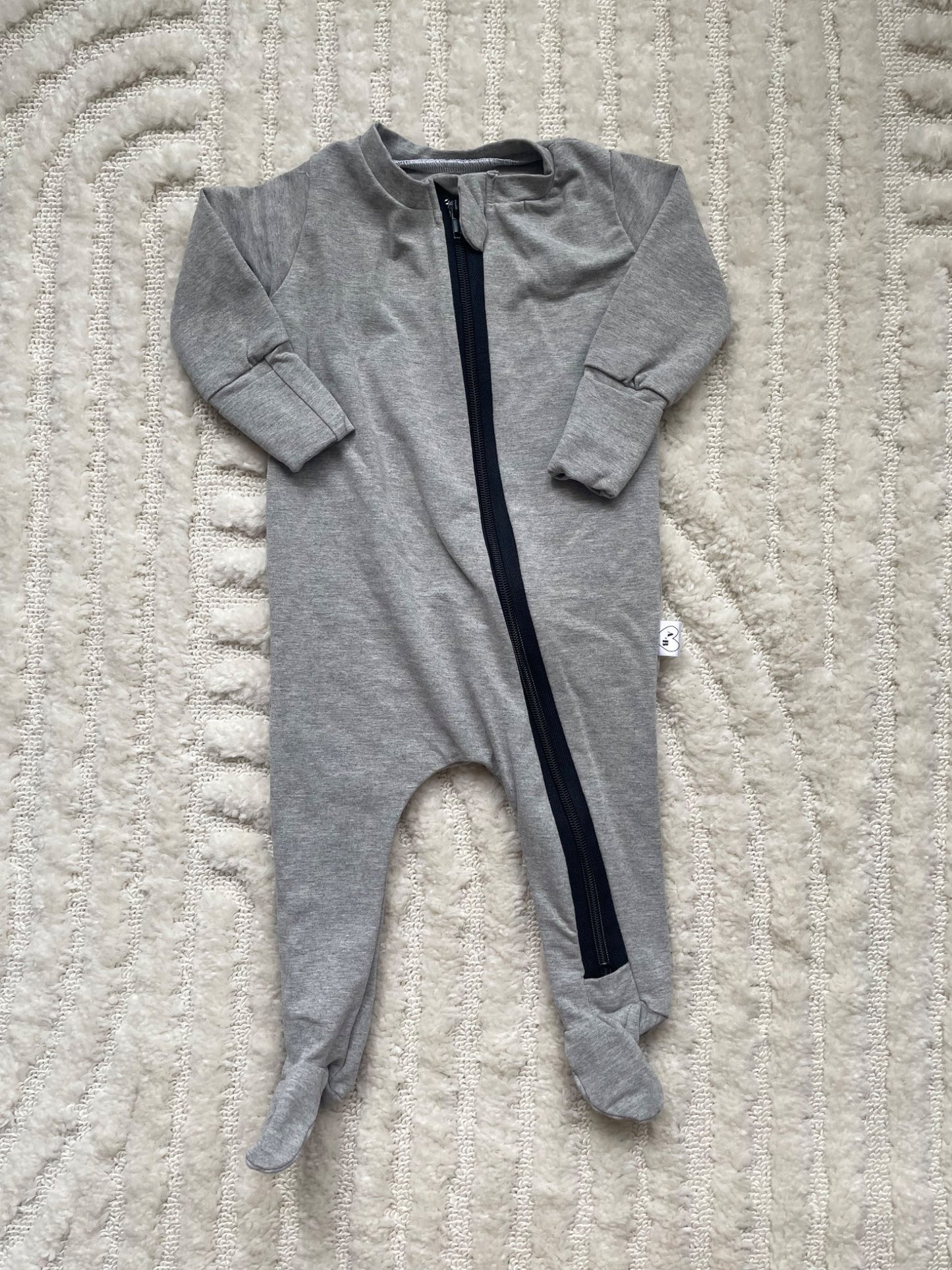 Audrey + Biscotti NWOT sleeper, Kids 9 Month (6-9M)