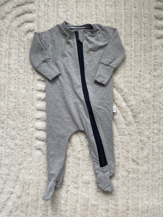 Audrey + Biscotti NWOT sleeper, Kids 9 Month (6-9M)