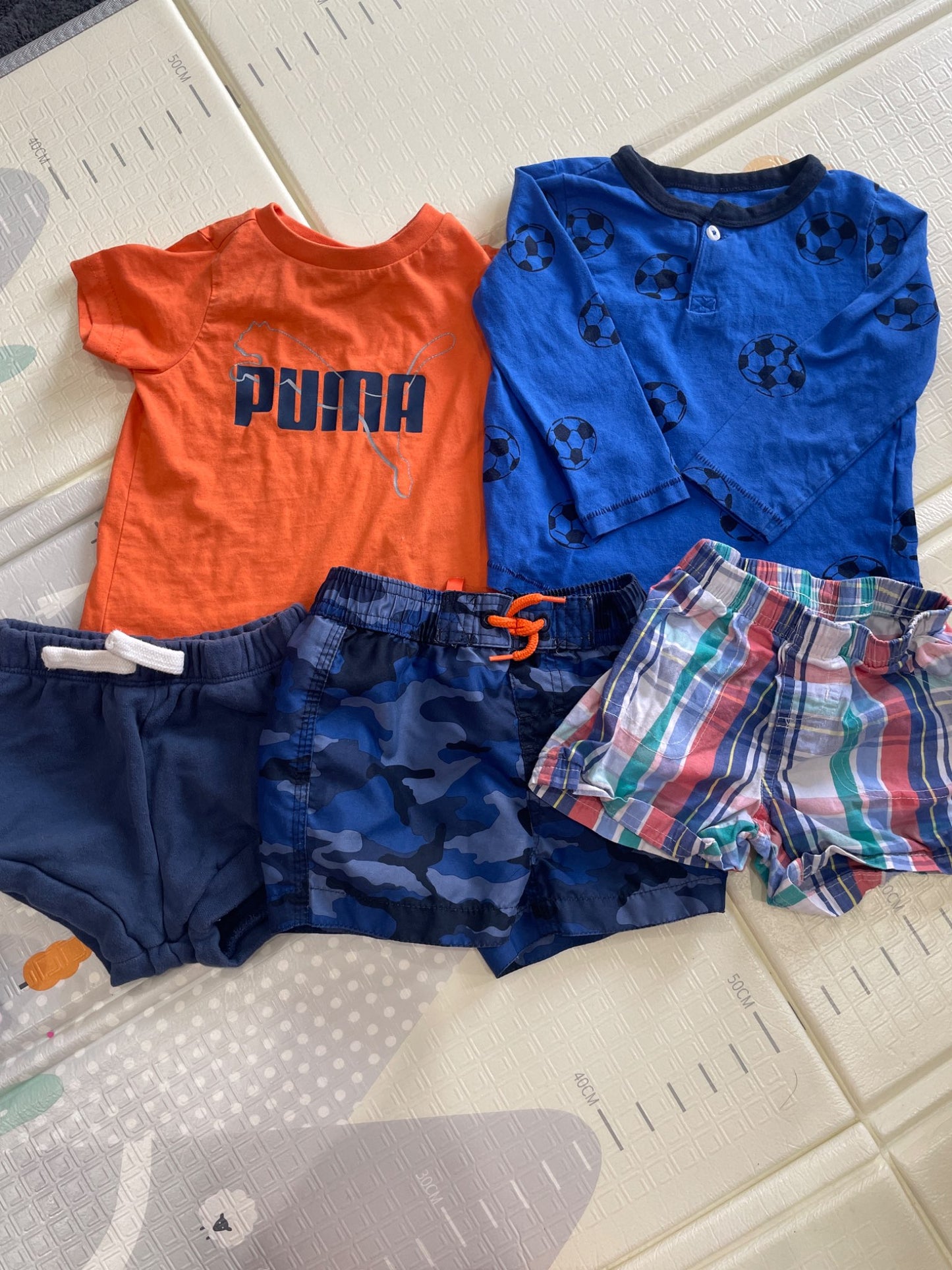 12m top and shorts bundle, Kids 12 Month (9-12M)