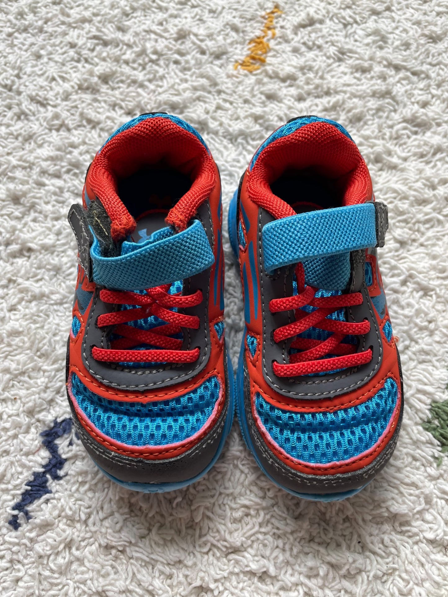 Under Armor 5C sneaker, Shoes 5 (Walkers:12-24 mth)