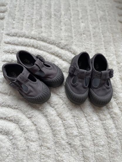 Zara shoes, Shoes 5.5 (Walkers:12-24 mth)