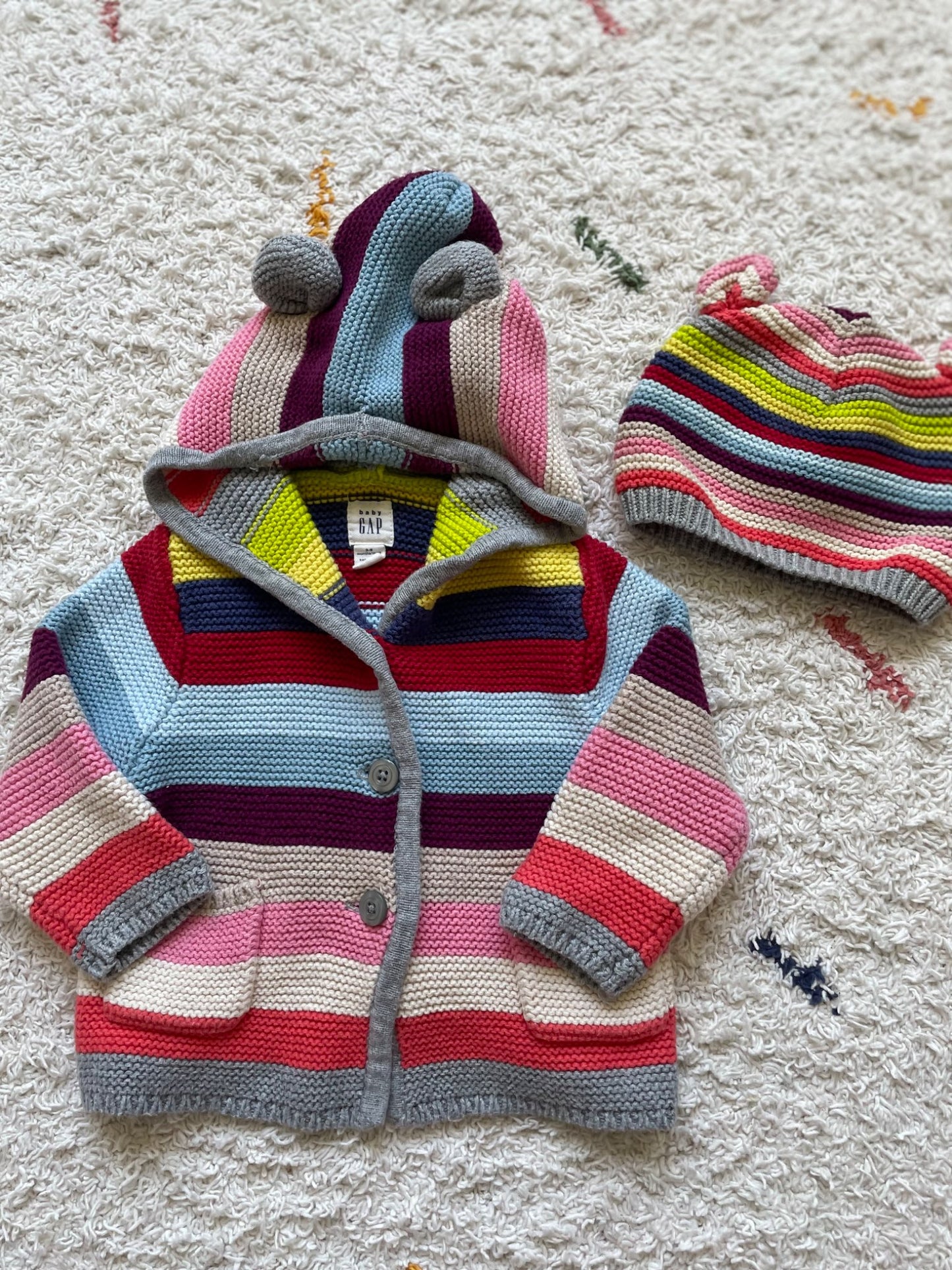 Knit bear hooded sweater and hat 6m, Kids 12 Month (9-12M)