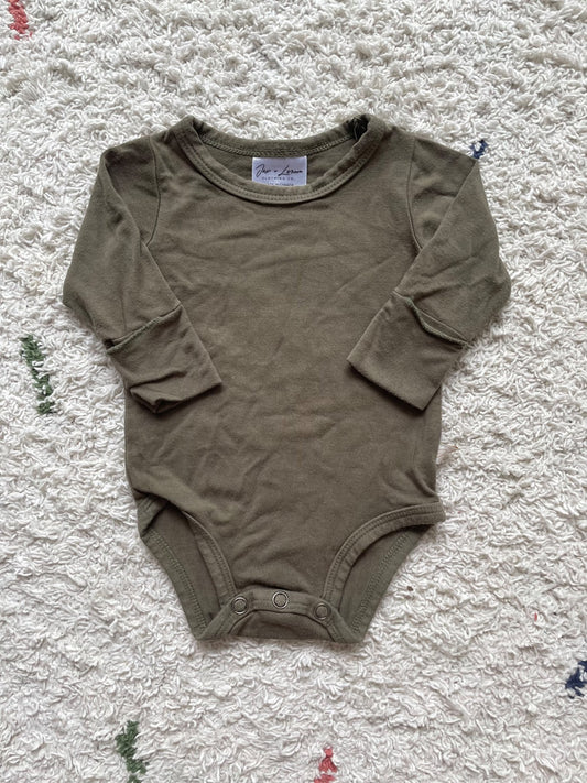 Jax + Lennon NB long sleeve bodysuit, Kids Newborn