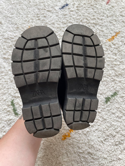 Zara 7.5-8C ankle boots, Shoes 7.5 (Toddler:2-4yr)