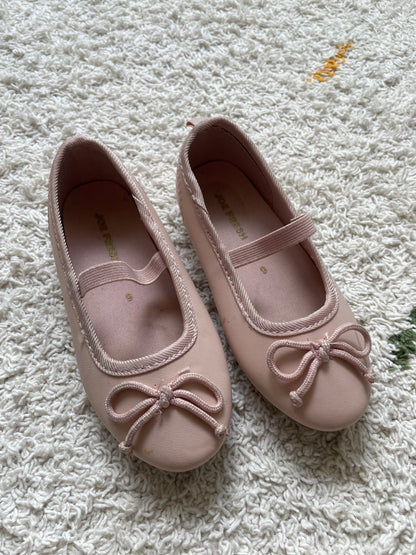 Joe Fresh 9C girl shoes, Shoes 9 (Toddler:2-4yr)