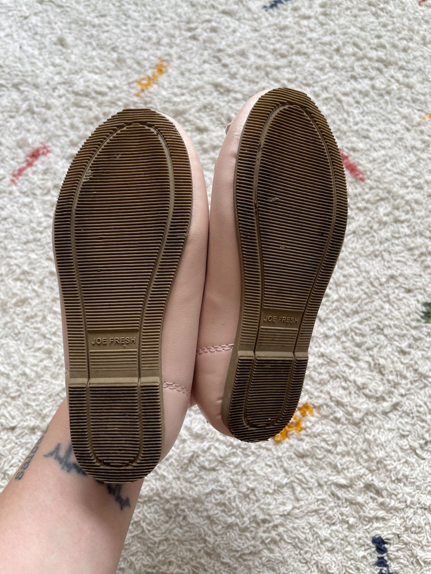 Joe Fresh 9C girl shoes, Shoes 9 (Toddler:2-4yr)