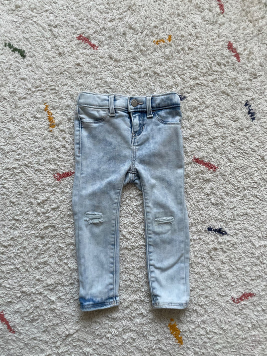 Old Navy 2Y jeans, Kids 2T