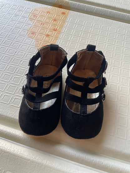 Old Navy 6-12m baby girl shoes, Shoes 2 (Baby: 0-12 mth)