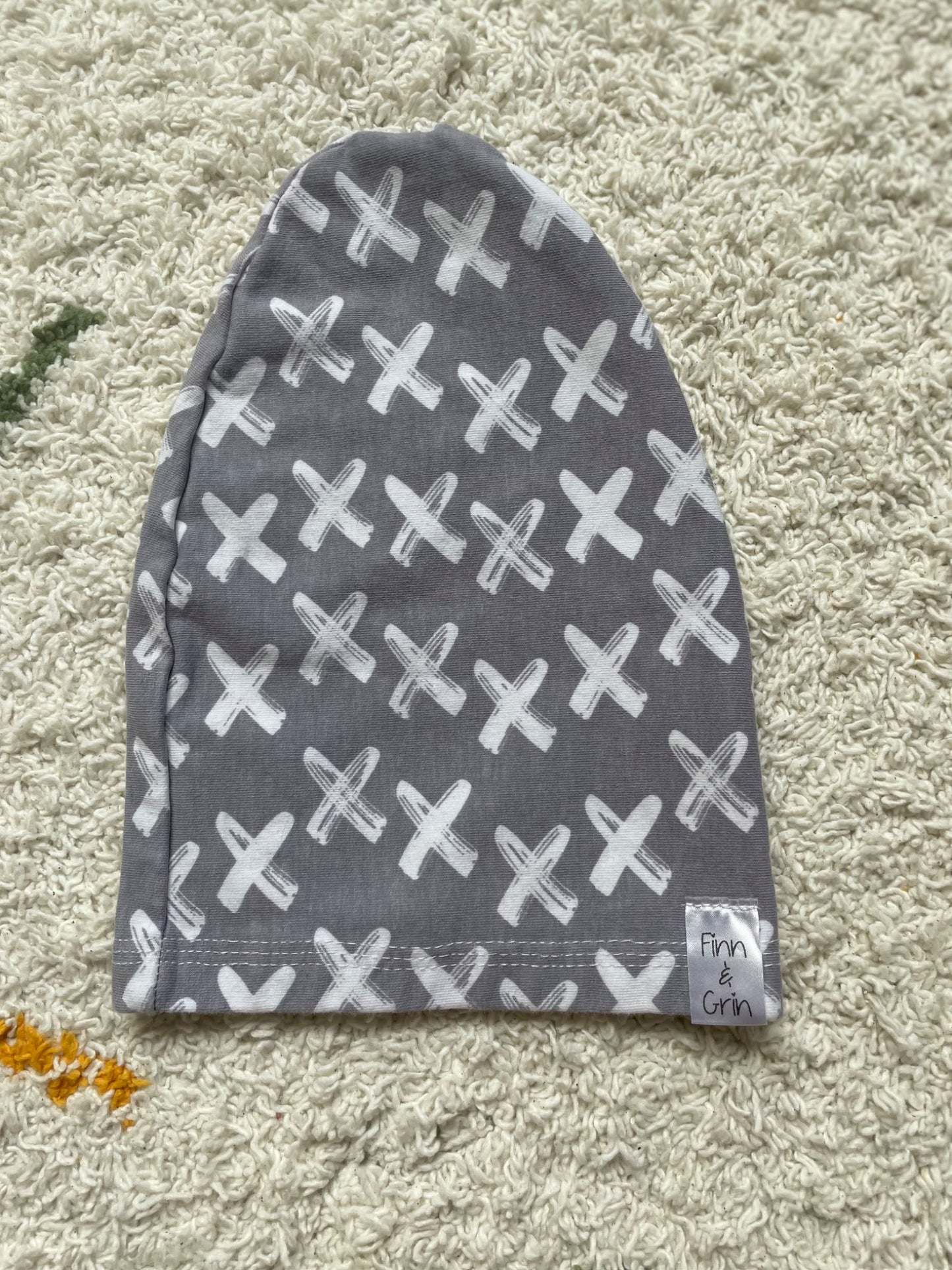 Finn & Grin 3-6m hat