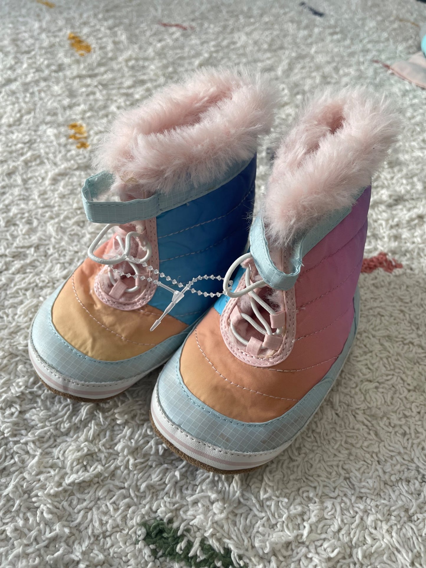 Robeez 18-24m winter boots, Shoes 5 (Walkers:12-24 mth)