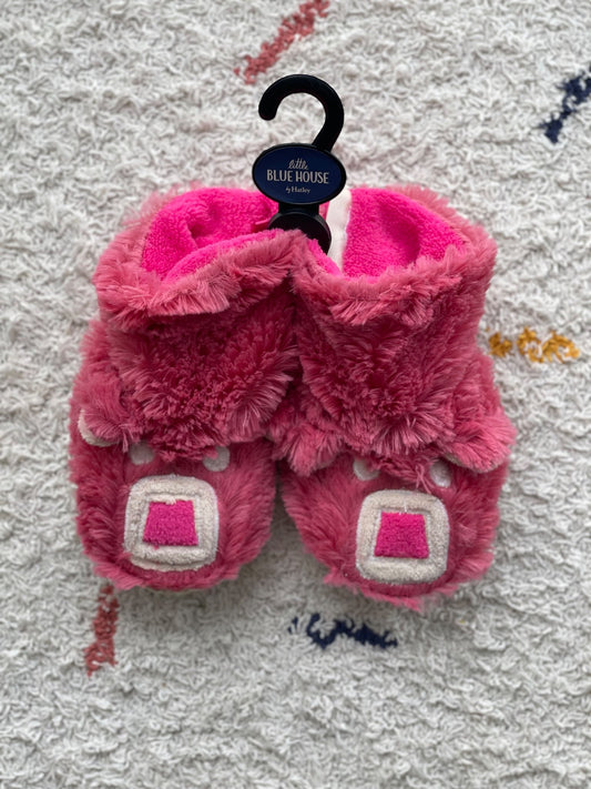 Little Blue House NWT slippers, Shoes 12.5 (Kids:4-8yr)