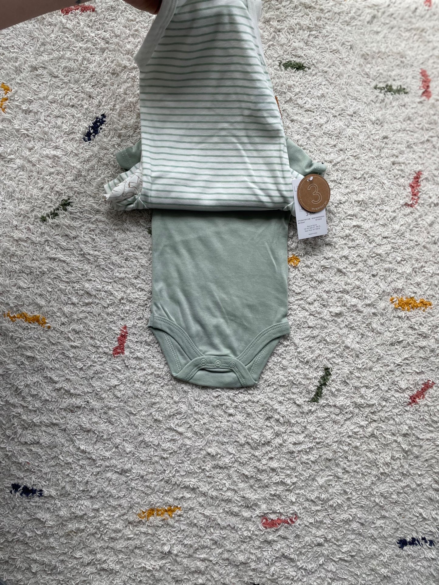 NWT Lila & Jack 3 pack bodysuits, Kids 6 Month (3-6M)