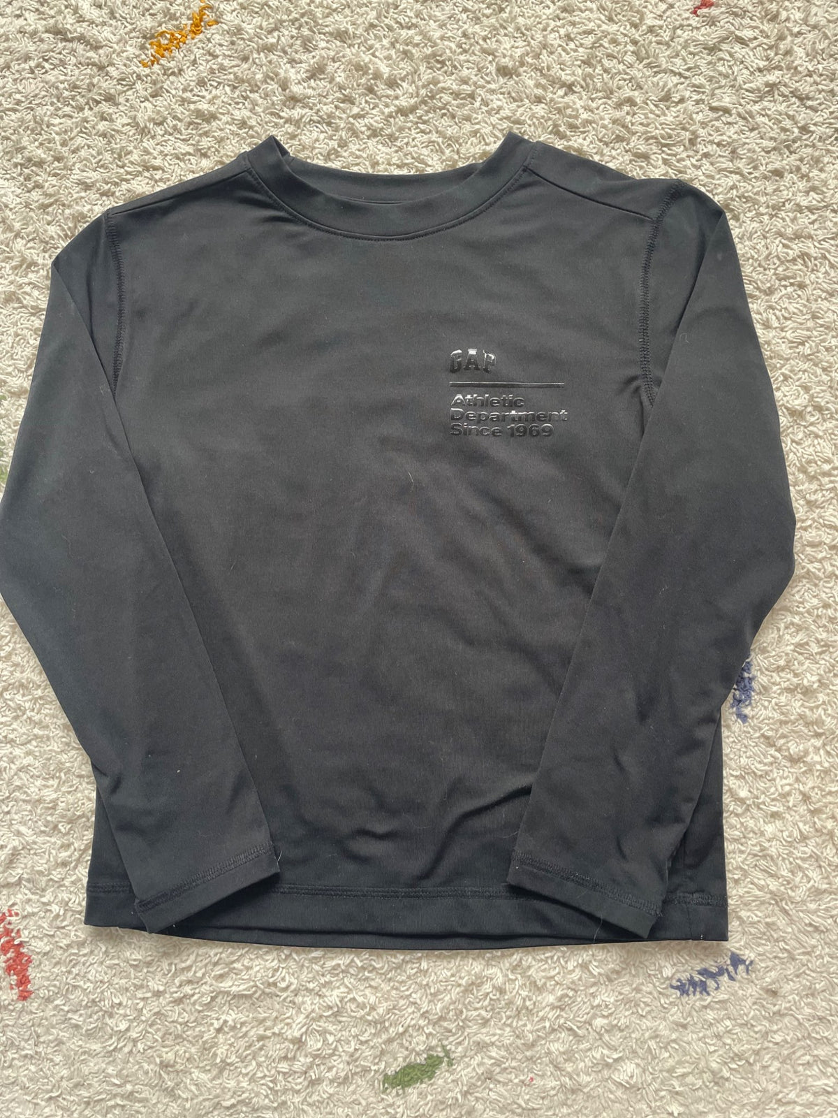 Gap youth small athletic long sleeve shirt, Kids 5/5T