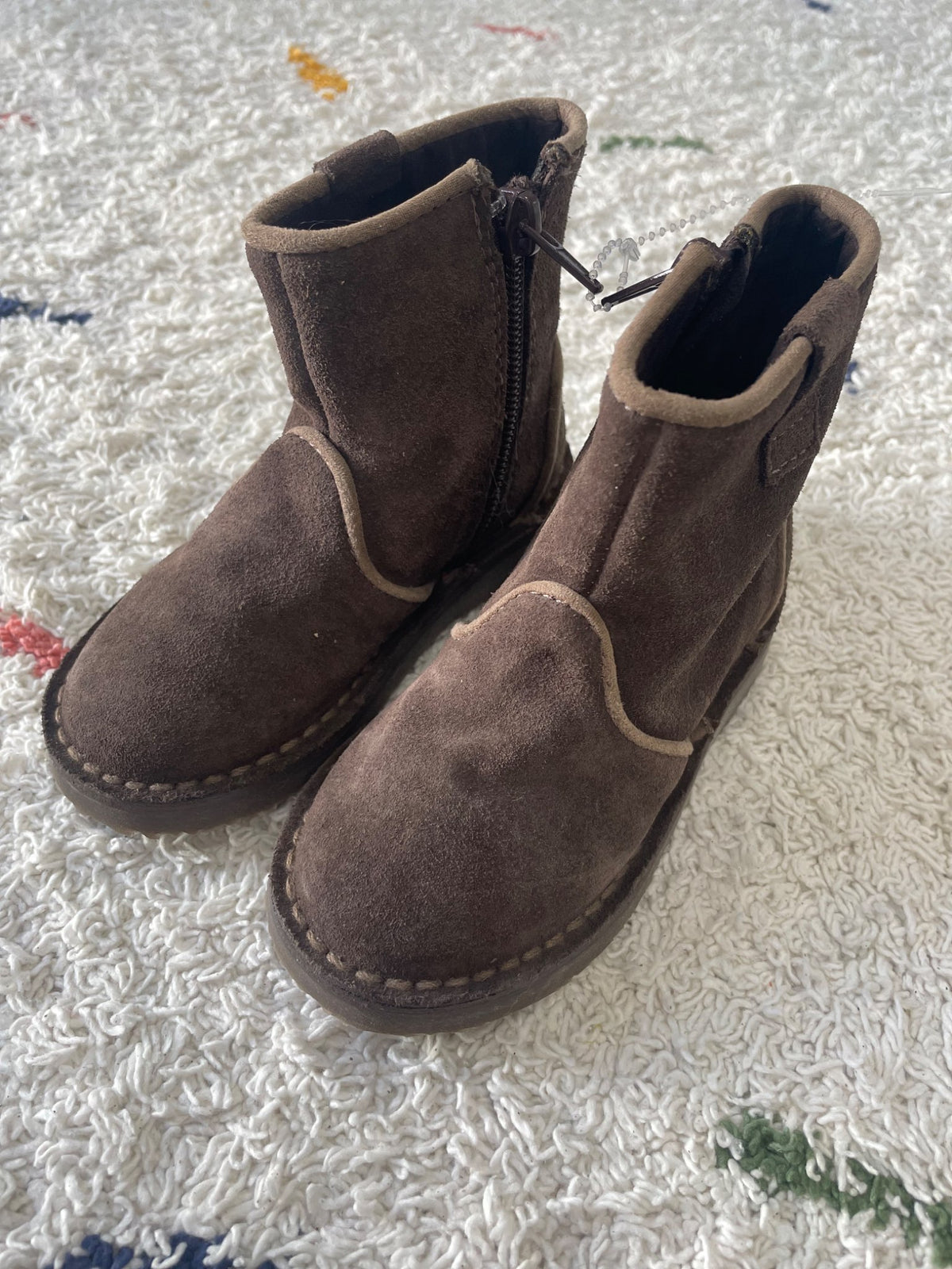 Zara 23 (7C) boots, Shoes 7 (Walkers:12-24 mth)