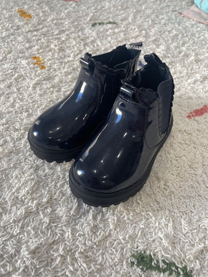 Zara 21 (5.5C) ankle boots, Shoes 5.5 (Walkers:12-24 mth)