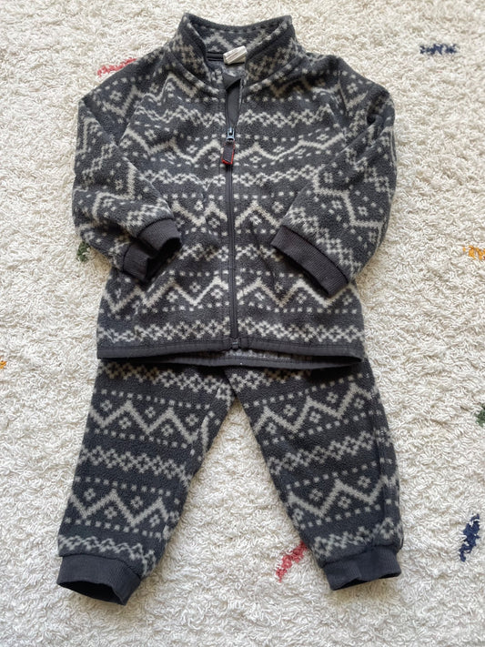 H&M 2 piece fleece set, Kids 12 Month (9-12M)