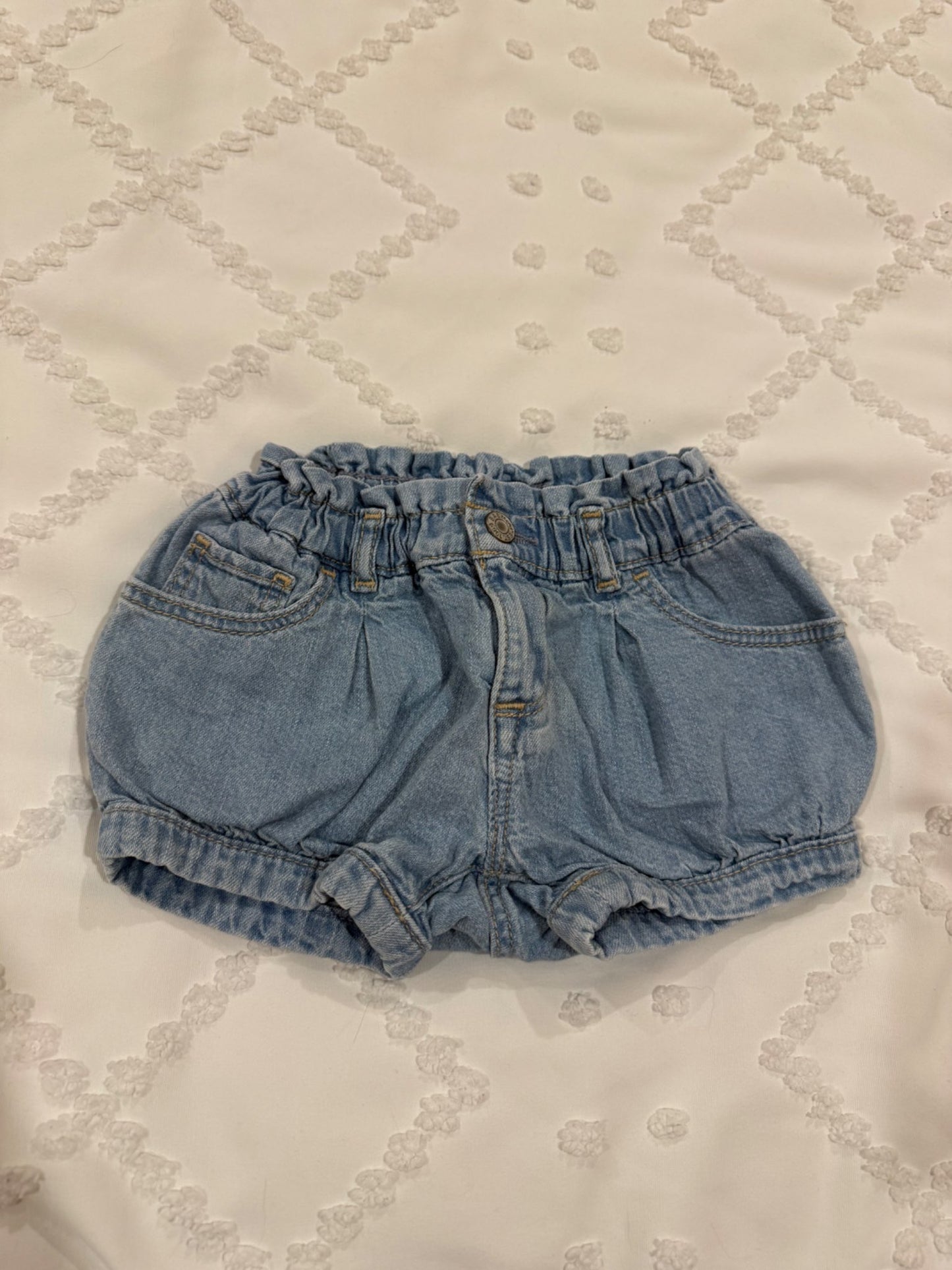 Baby girls gap denim bubble short size jeans 12-18 months, Kids 18 Month (12-18M)