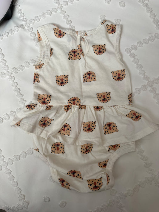 NWOT skirted onesie - cute animal design, Kids 18 Month (12-18M)