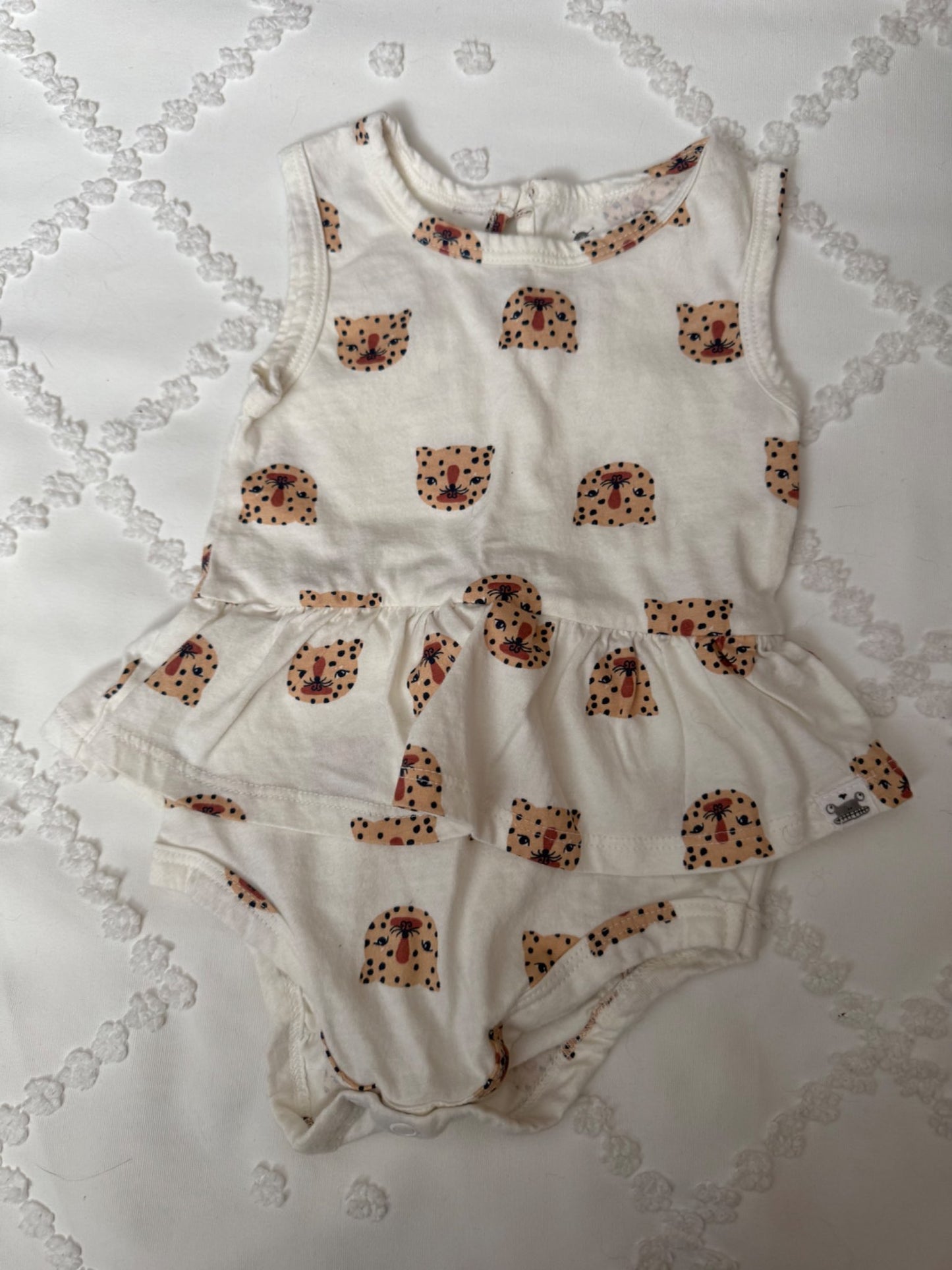 NWOT skirted onesie - cute animal design, Kids 18 Month (12-18M)