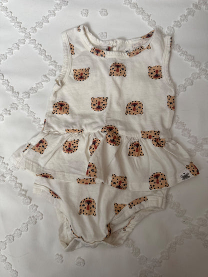NWOT skirted onesie - cute animal design, Kids 18 Month (12-18M)