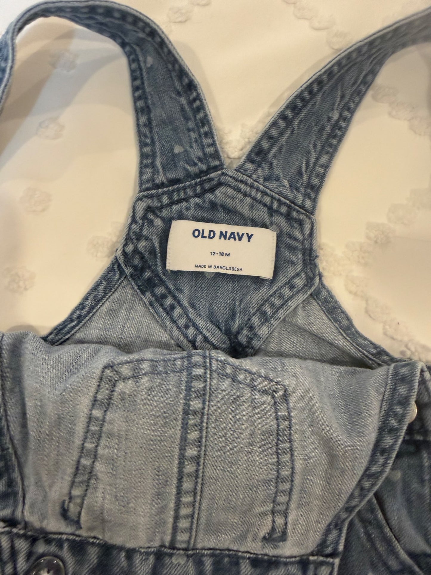 Old Navy 12-18 months heart overalls, Kids 18 Month (12-18M)