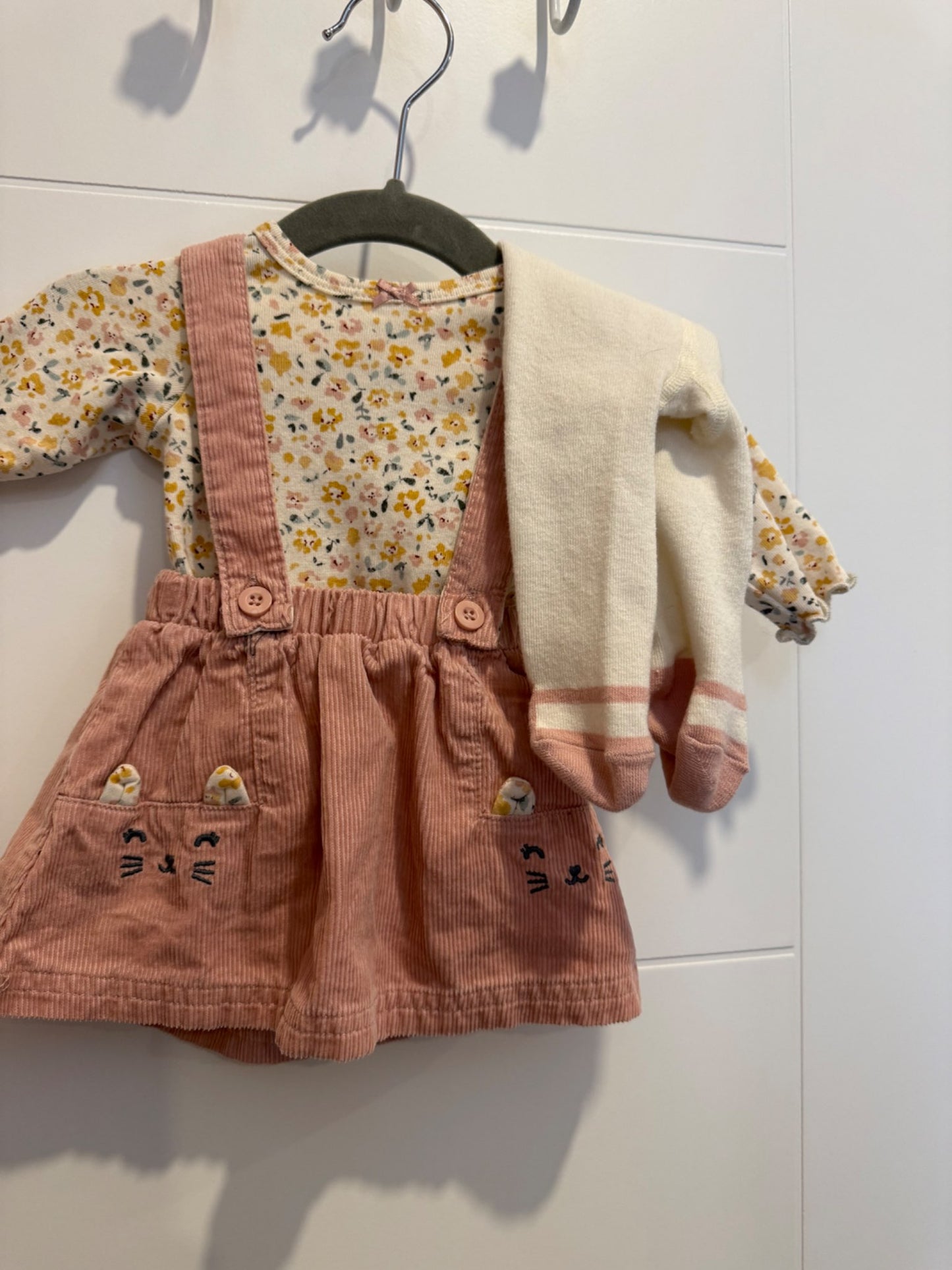 Newborn outfit , Kids Newborn