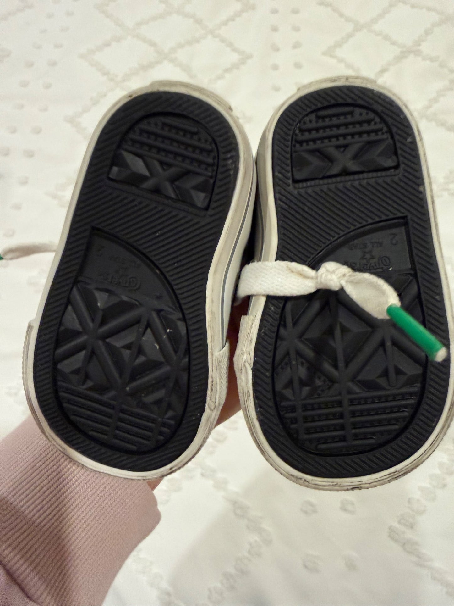 Baby converse sneakers - like new  , Shoes 2 (Baby: 0-12 mth)