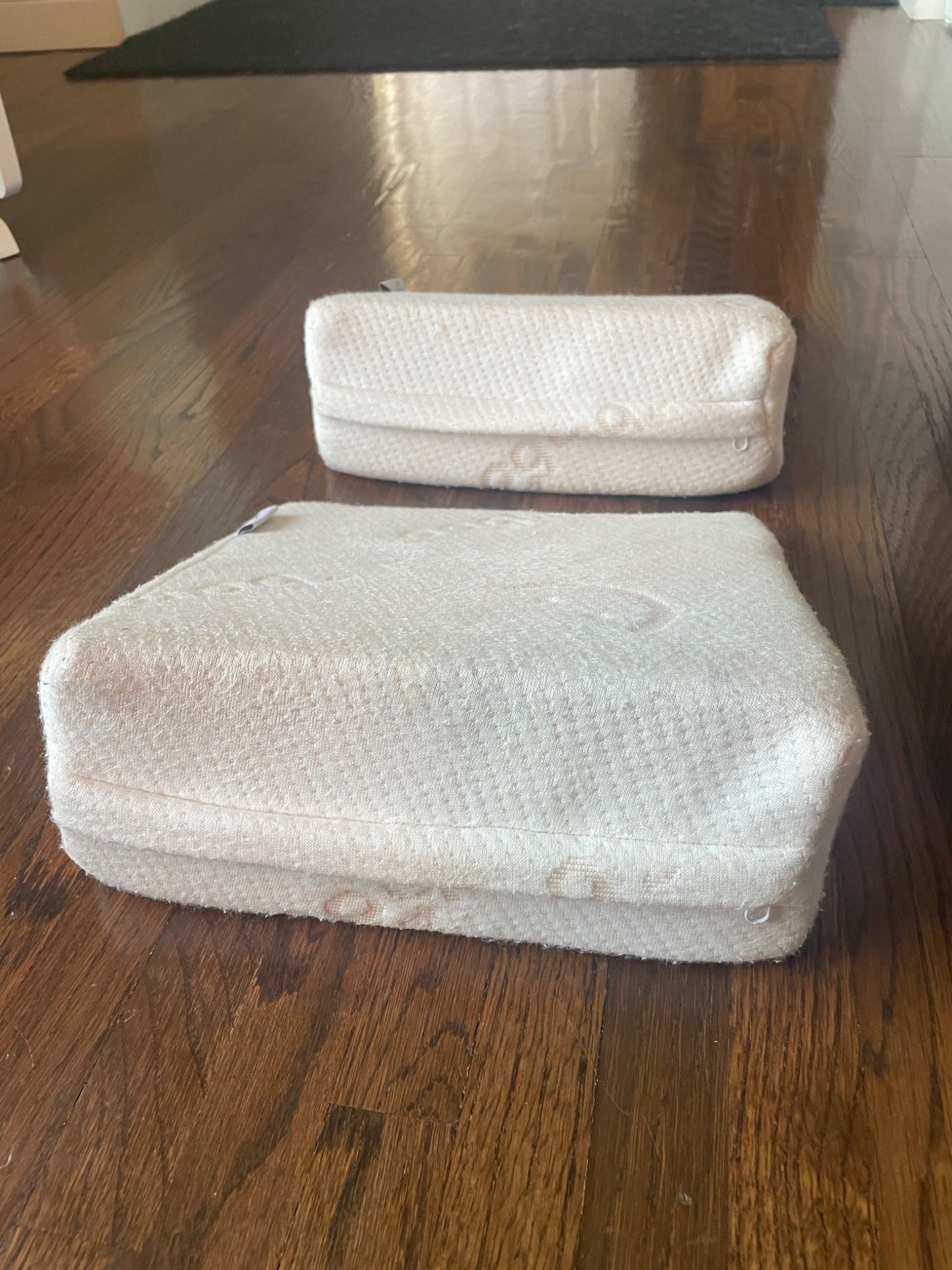 Pregnancy Wedge Pillow x2 (Retails $20 each)