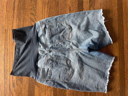 Maternity Jean Shorts (Large), Maternity L (12-14)