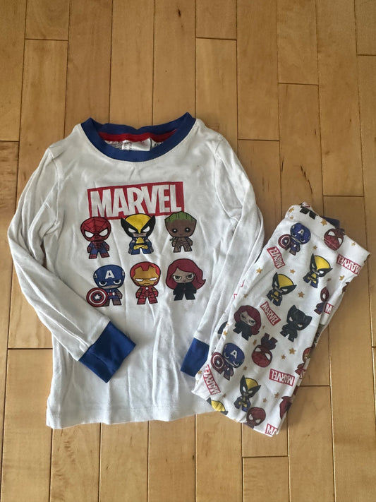 Marvel Pajamas - retails $25, Kids 5/5T
