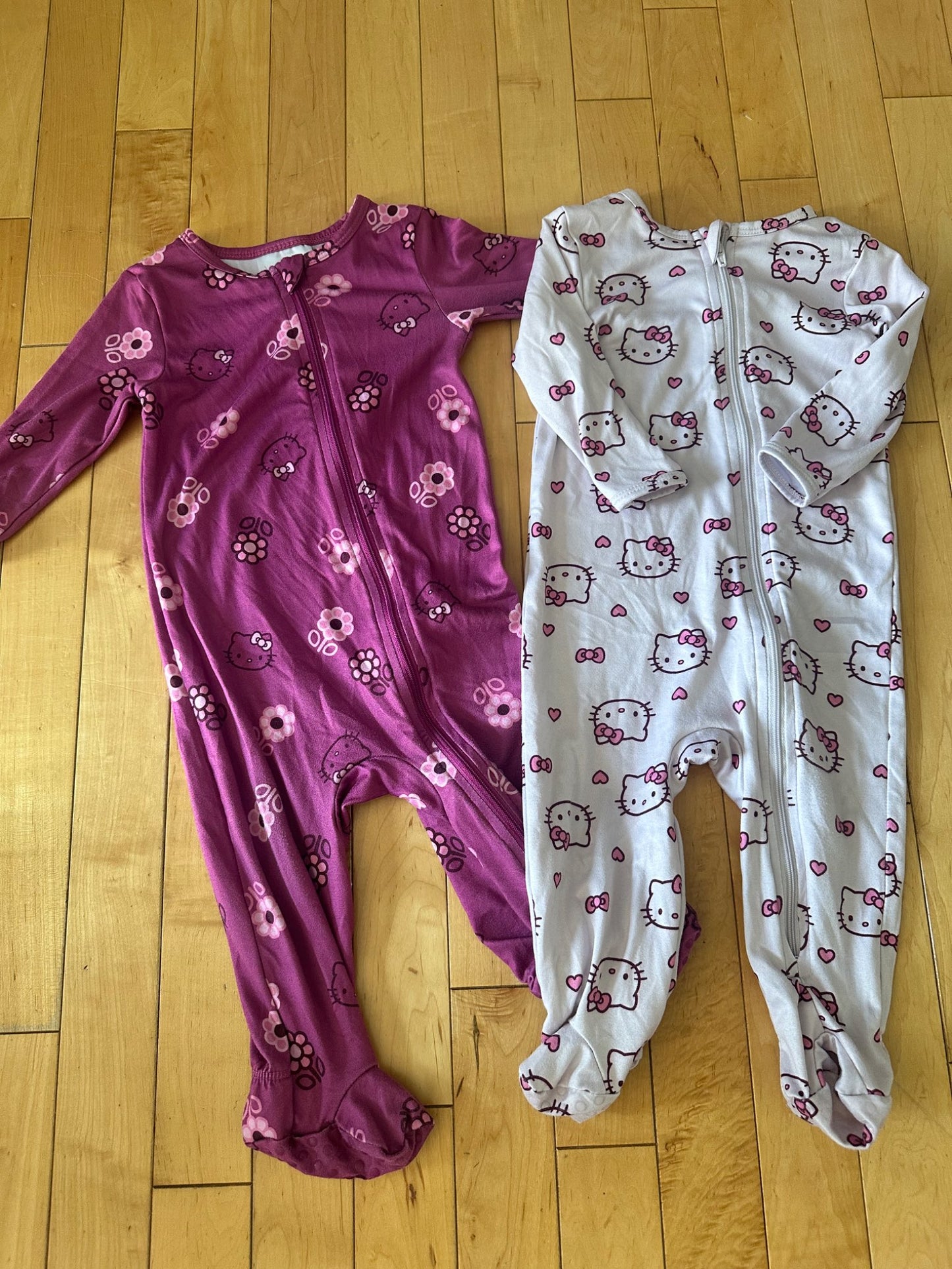 Hello Kitty Onesies - 6 to 12 months, Kids 12 Month (9-12M)