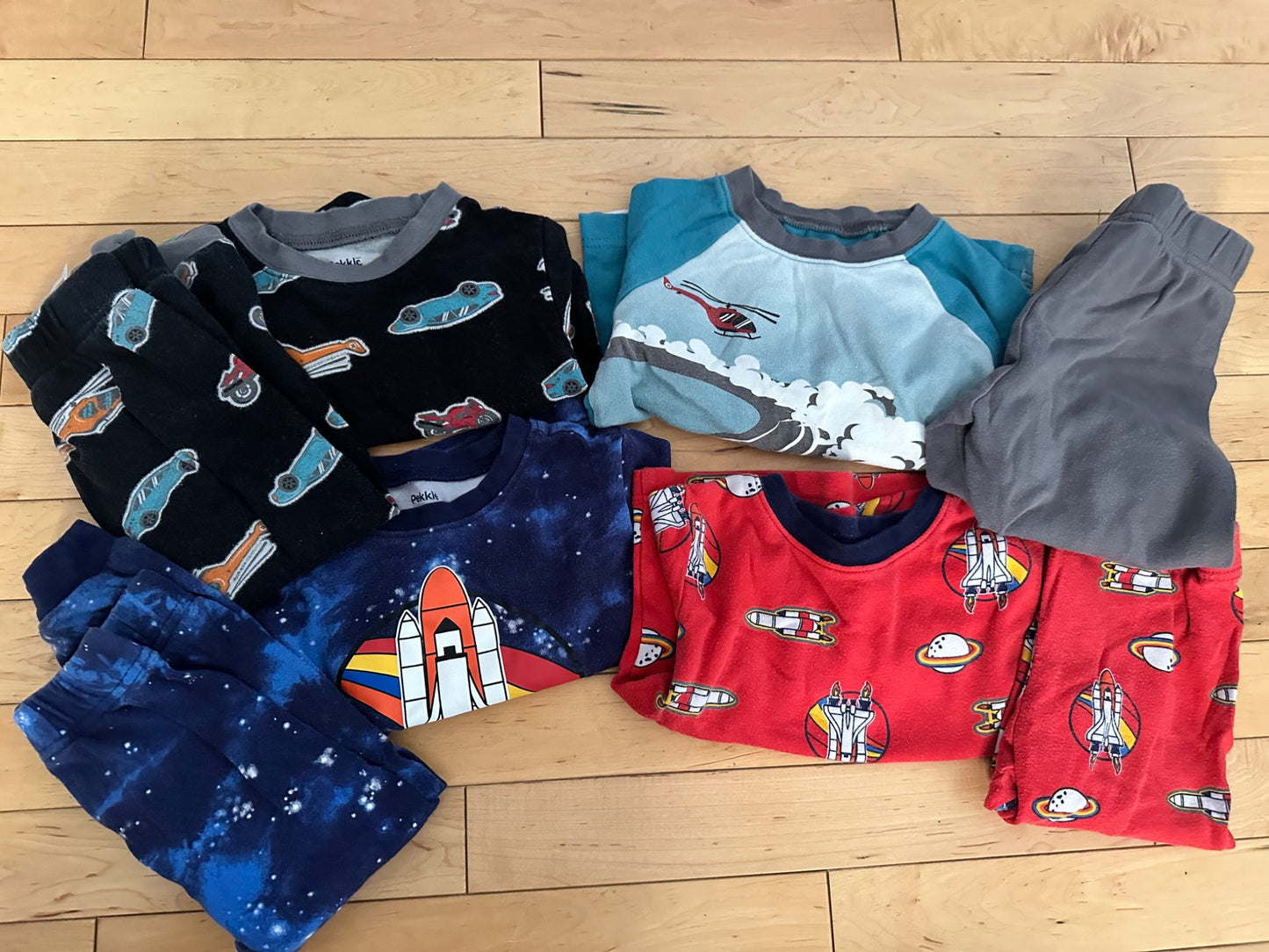4 sets of Pekkle Pajamas, Kids 2T