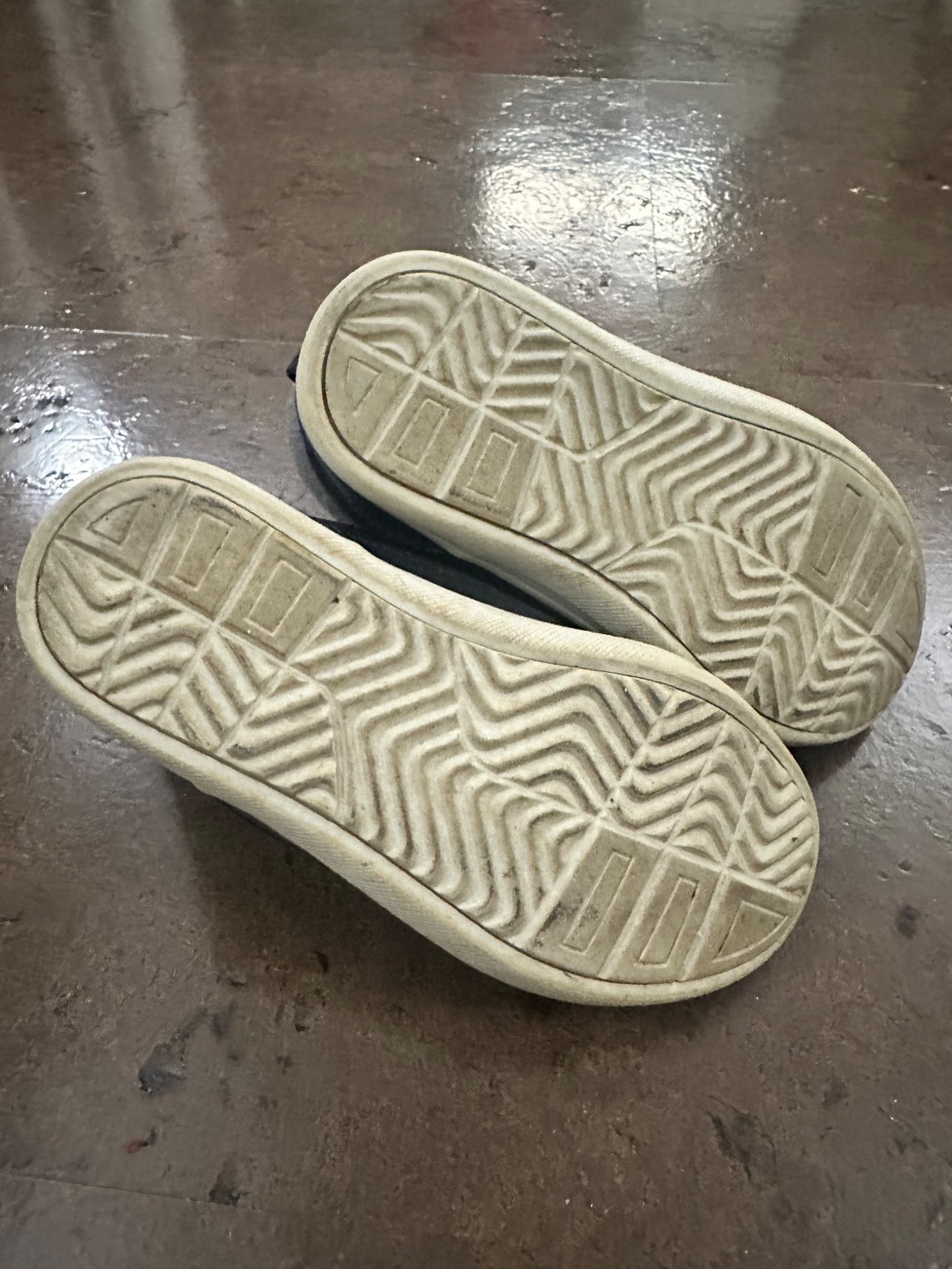 Toddler Boys Boots - 10C. Retails $30., Shoes 10 (Toddler:2-4yr)