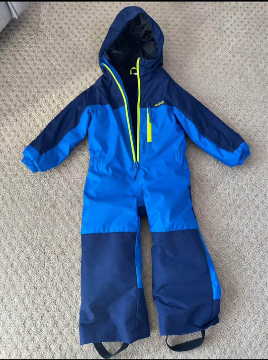 *NEW* Toddler Boy Snowsuit - 3T. Retails $55., Kids 3T