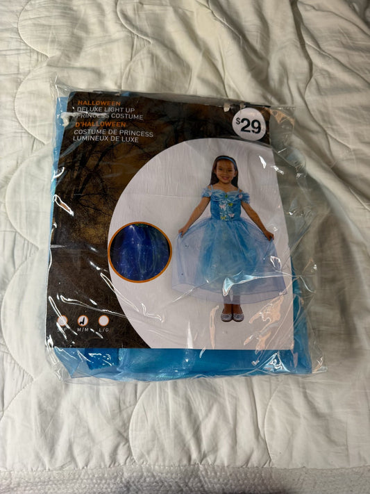 Halloween deluxe light up princess dress, Kids 7 & 8 (small)