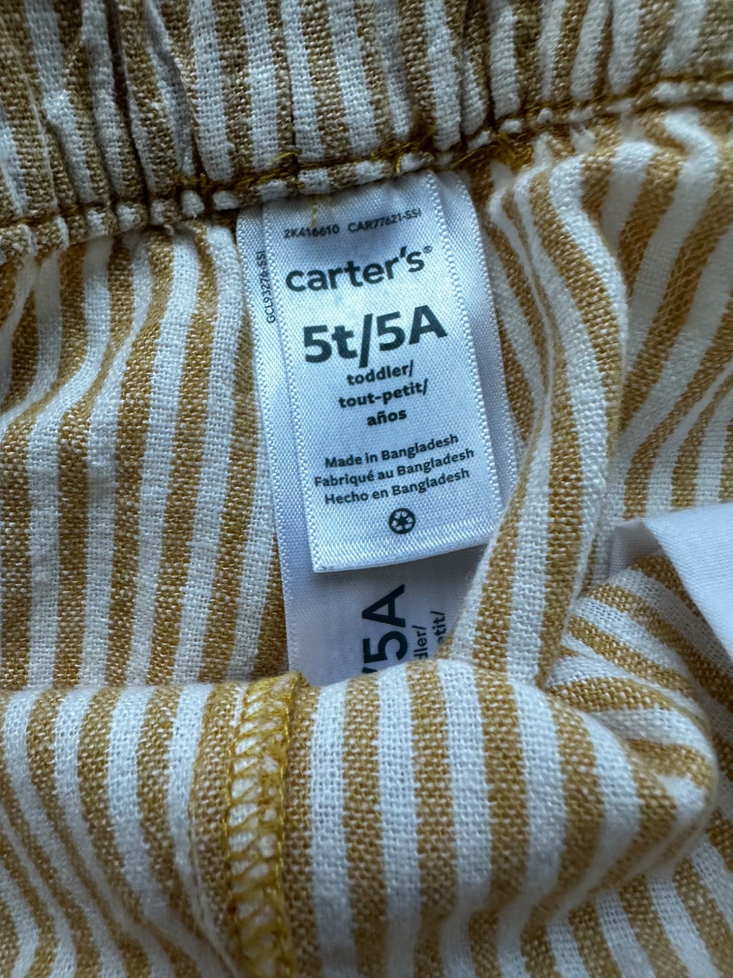 Girl shorts size 5, Kids 5/5T (extra small)