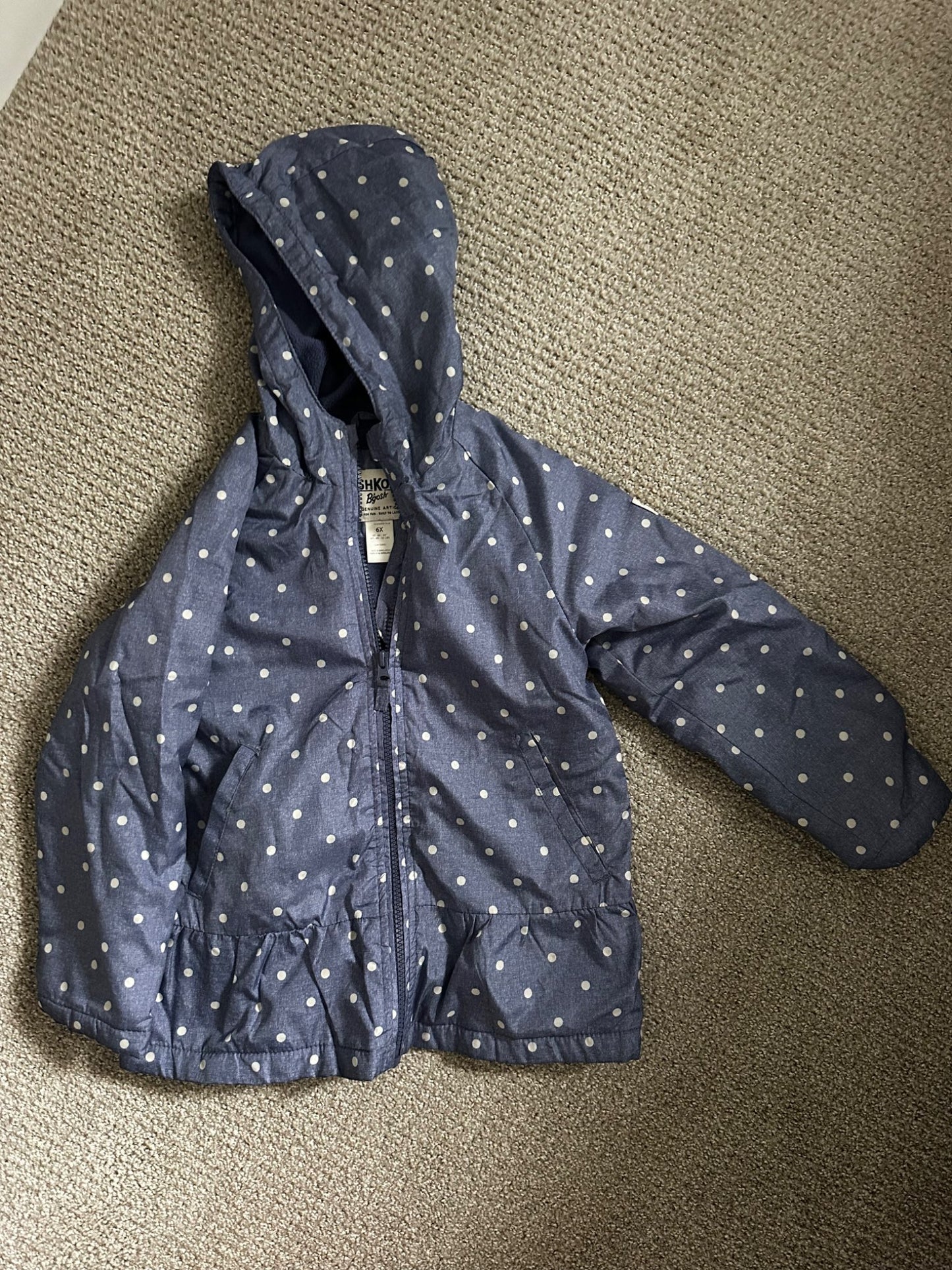 Oshkosh spring rain jacket size 6, Kids 6/6X