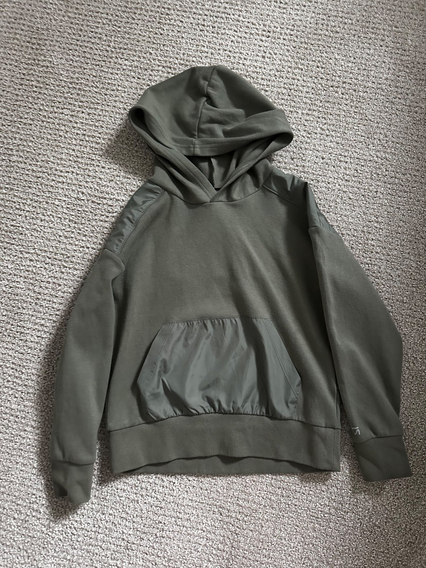 Gap kids hoodie size 6-7, Kids 6/6X