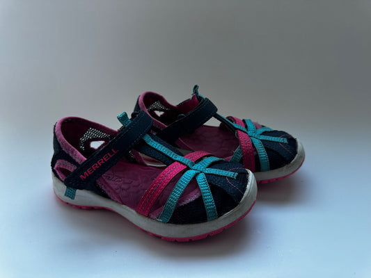 Kids merrel sandals size 11, Shoes 11.5 (Toddler:2-4yr)