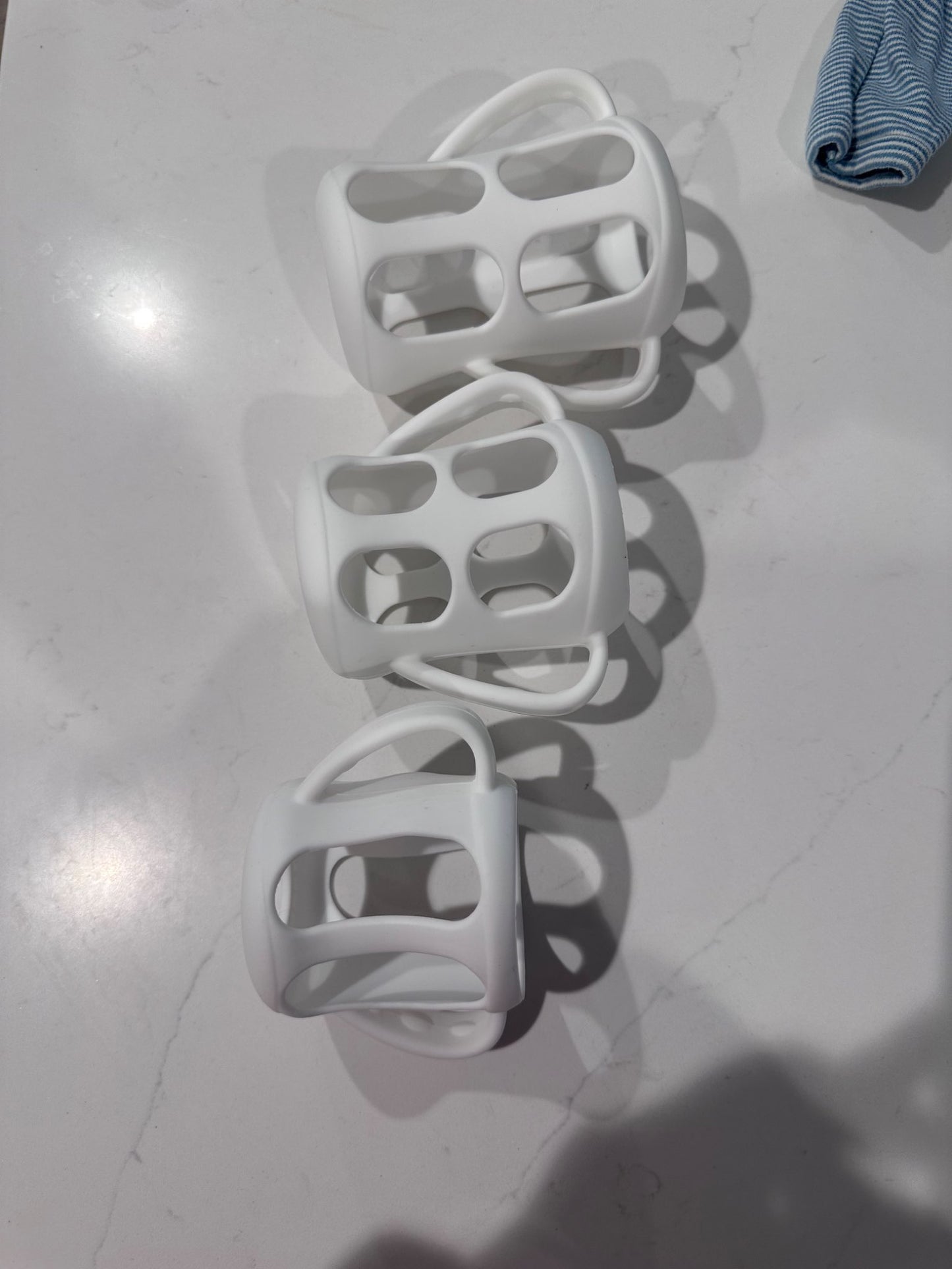 Silicone bottle handle holders